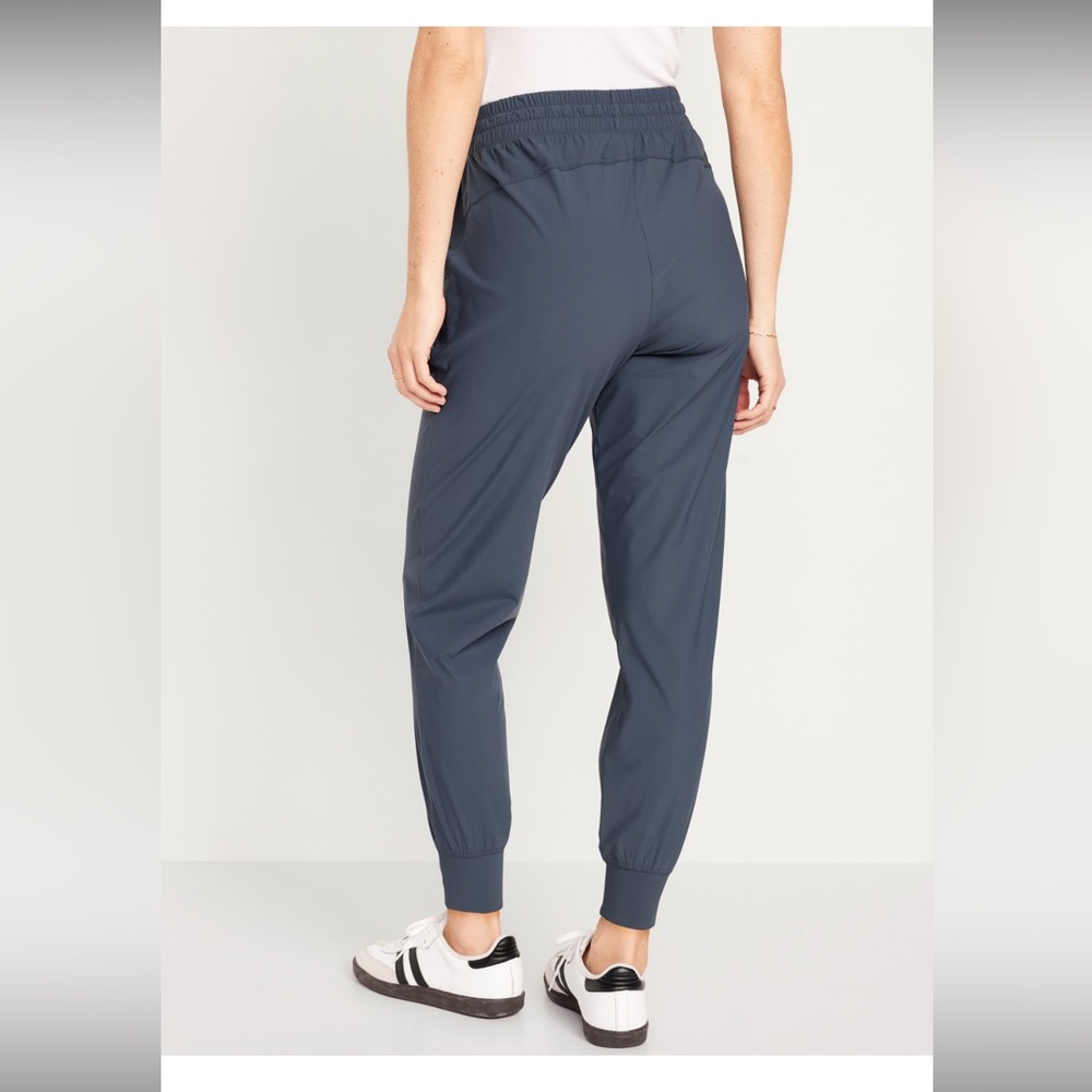 Old Navy HIGH-WAISTED SLEEKTECH JOGGERS - Picture 2 of 13